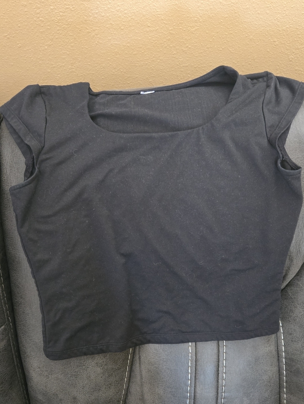 Black Scoop Neck Women's Top - Unbranded